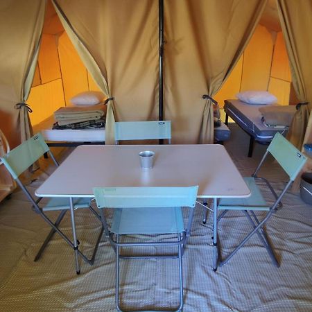 Camping Onlycamp Les Pins Nancay المظهر الخارجي الصورة