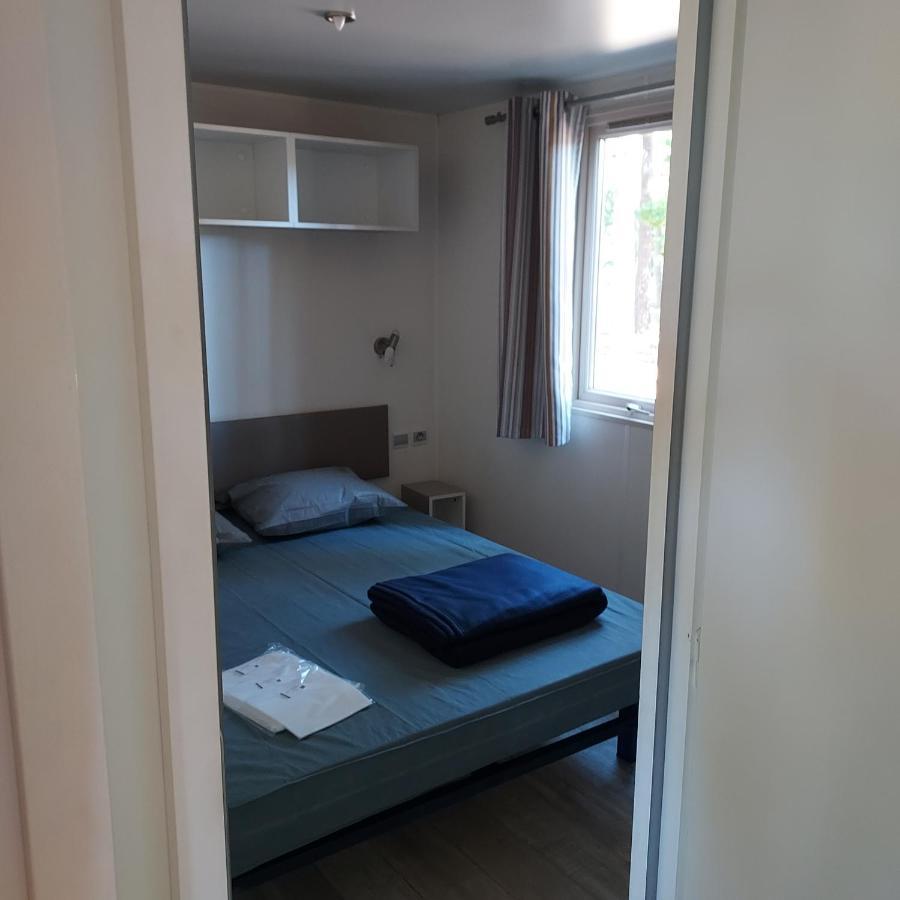 Camping Onlycamp Les Pins Nancay المظهر الخارجي الصورة